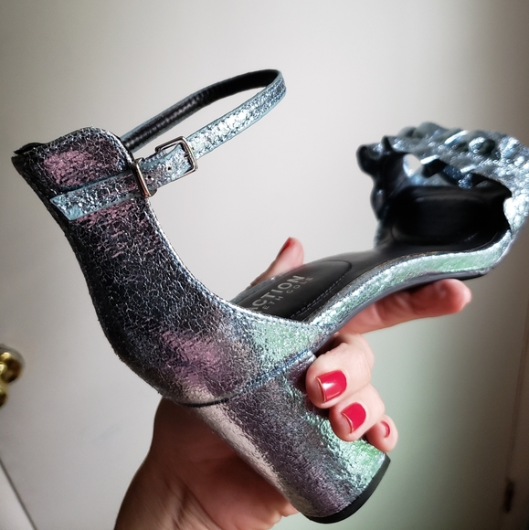 NWOT Kenneth Cole ruffled blue sparkle heels - Picture 9 of 16